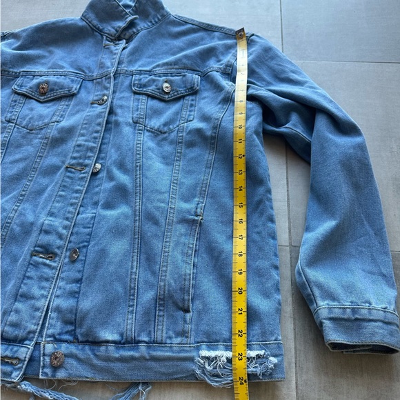 Distressed Denim Jacket - Menβs Medium - Picture 12 of 12